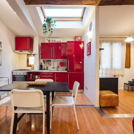 Cozy Apartment In Borgo Dei Greci Firenze Екстериор снимка