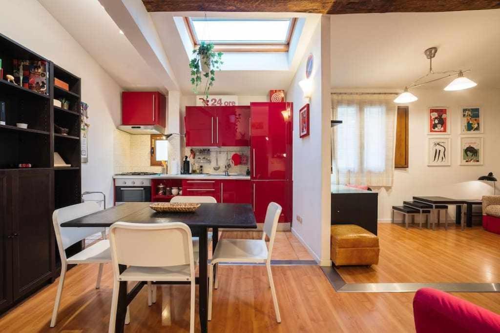 Cozy Apartment In Borgo Dei Greci Firenze Екстериор снимка