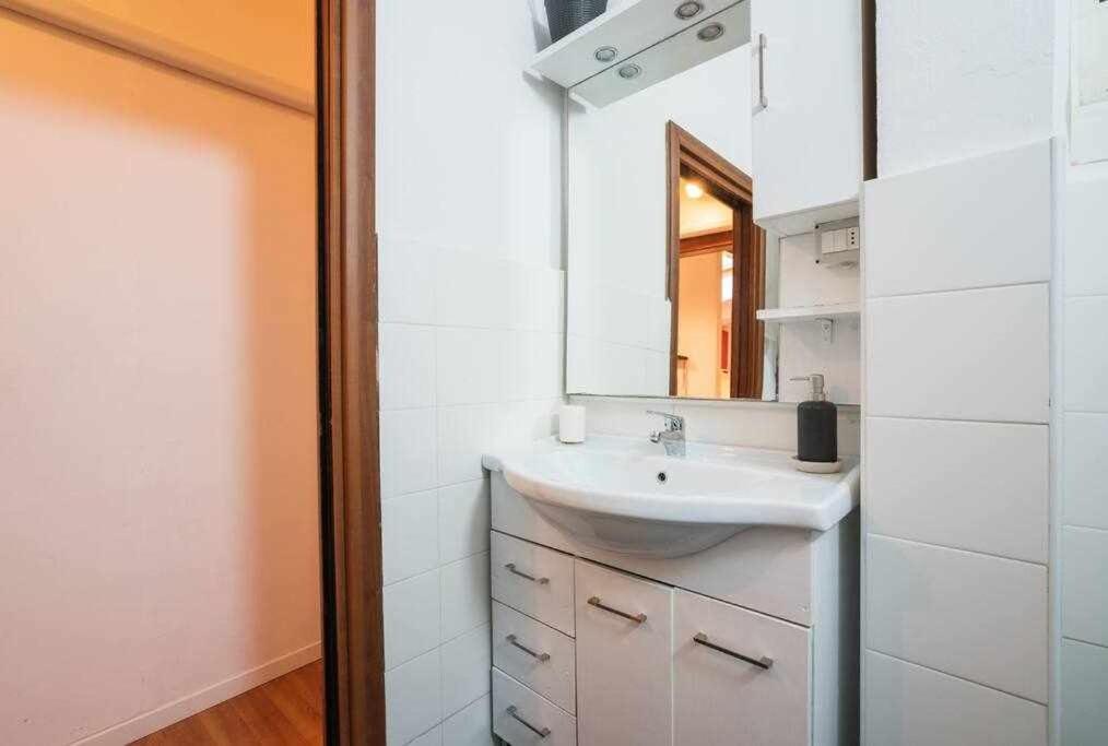Cozy Apartment In Borgo Dei Greci Firenze Екстериор снимка