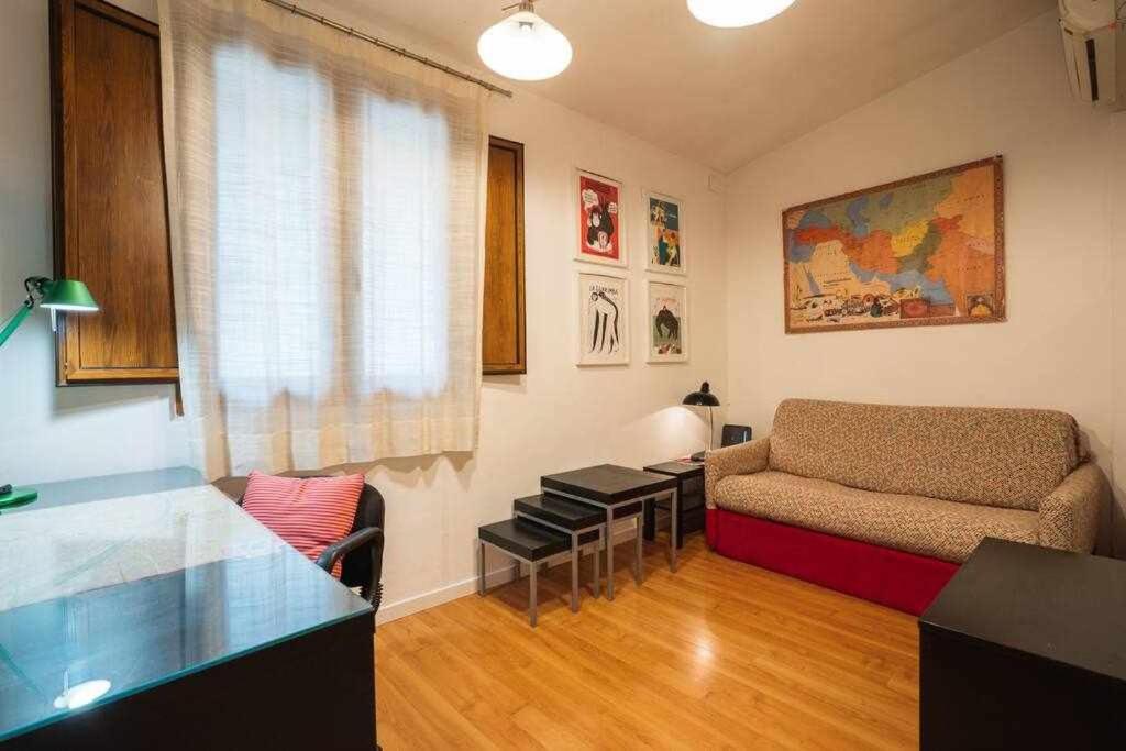 Cozy Apartment In Borgo Dei Greci Firenze Екстериор снимка