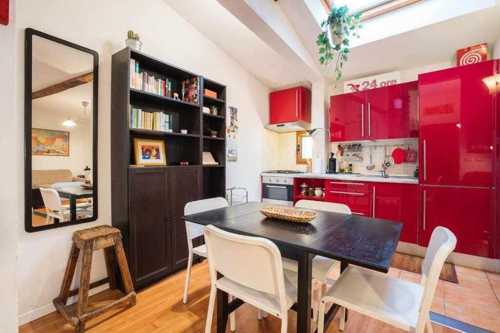 Cozy Apartment In Borgo Dei Greci Firenze Екстериор снимка